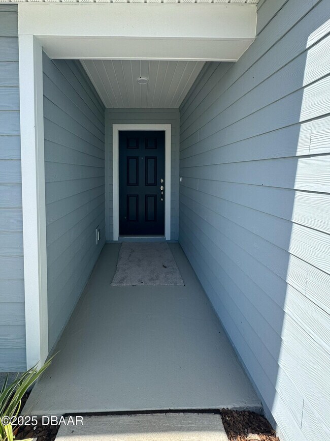 Building Photo - 55 Signet Cir