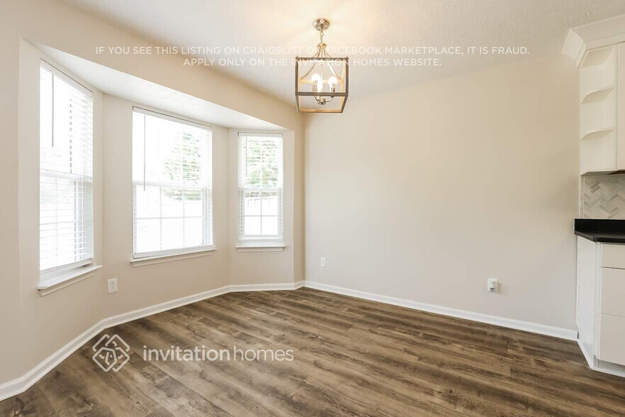 Building Photo - 2108 Long Meadow Dr