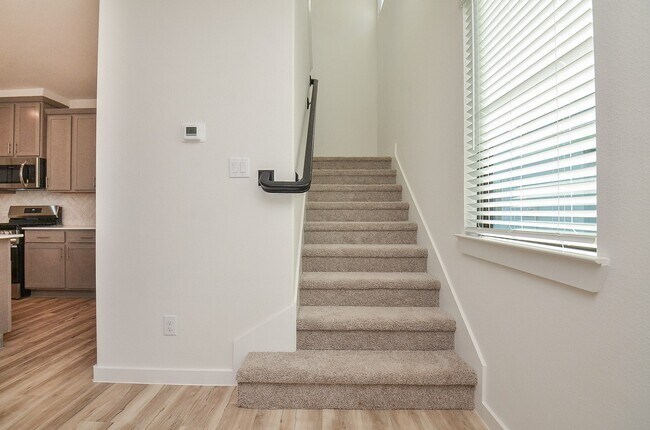 Building Photo - 3249 Loam Ln