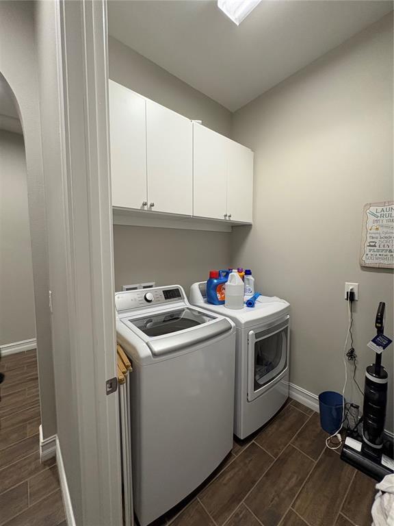 Building Photo - 1787 Hidden Springs Dr