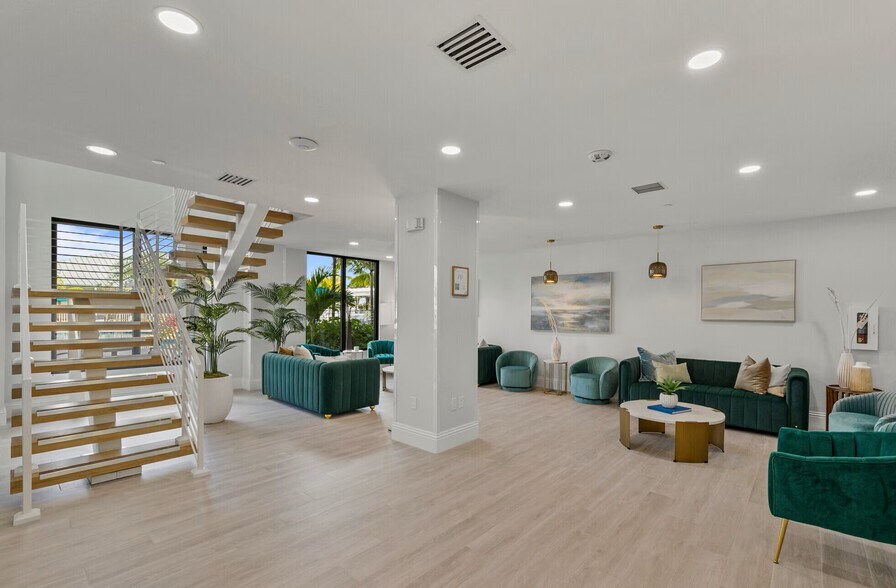 Building Photo - 10144 NW 137th St