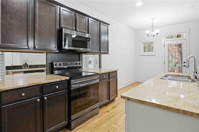 Building Photo - 501 Ridge View Crossing