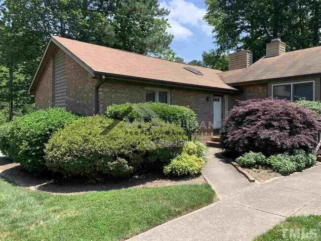 Building Photo - 5500 Fortunes Ridge Dr