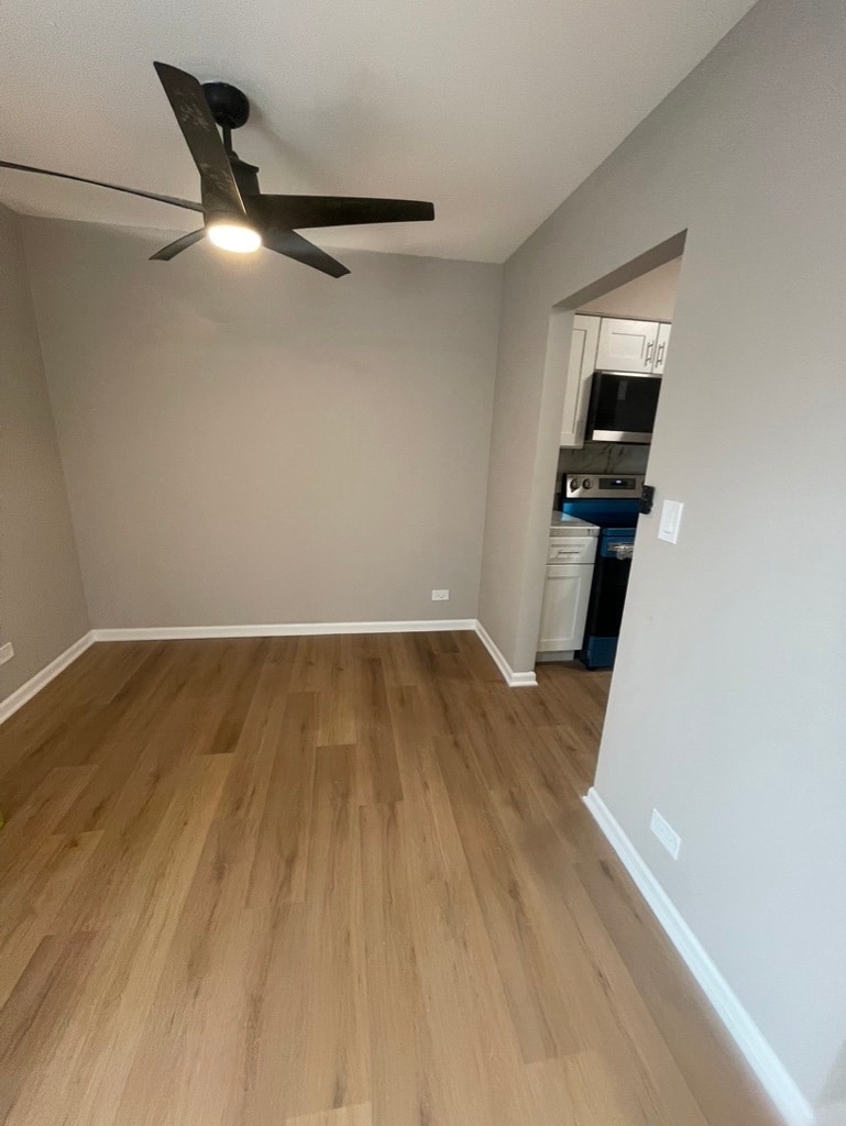 Building Photo - 1047 S Evergreen Ave