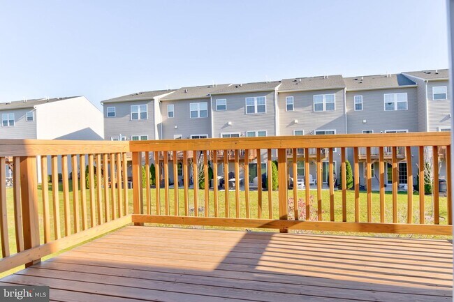 Building Photo - 108 Nathan Dr