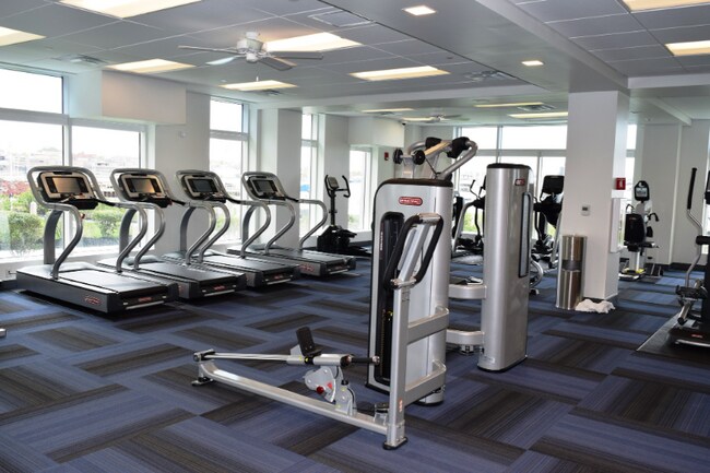 Building Photo - 250 1st Ave