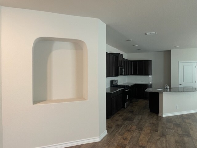 Building Photo - 4863 Sulphur Trce