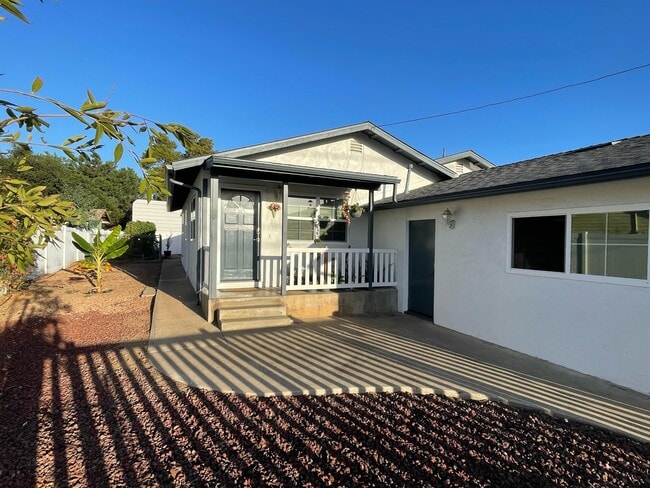 Building Photo - 13109 Golden Way