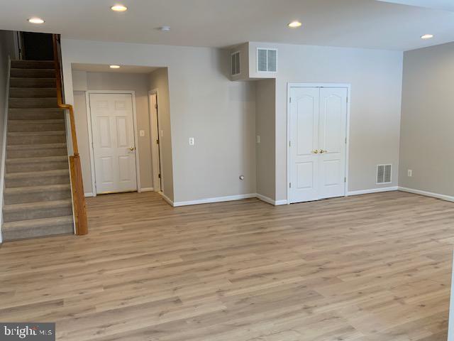 Building Photo - 22004 Avonworth Square