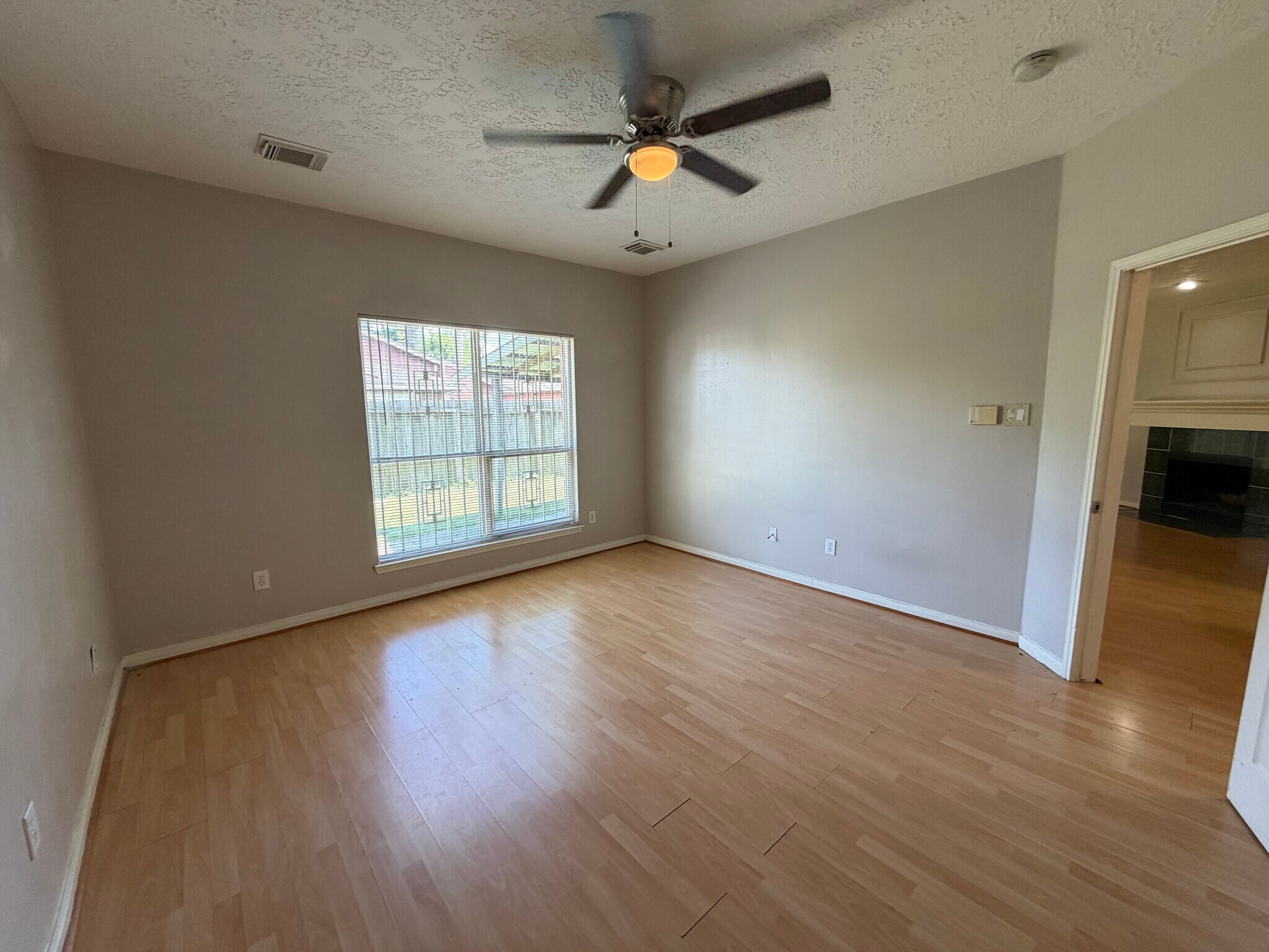 Building Photo - 13403 Agarita Ln