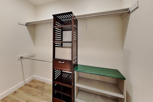 Building Photo - 300430144th