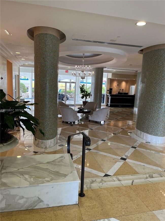 Building Photo - 6917 Collins Ave