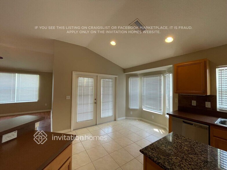 Building Photo - 16752 Nikki Ln