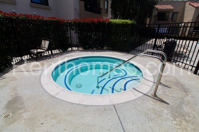 Building Photo - Mira Mesa, 8488 New Salem St #69, 2 Master...