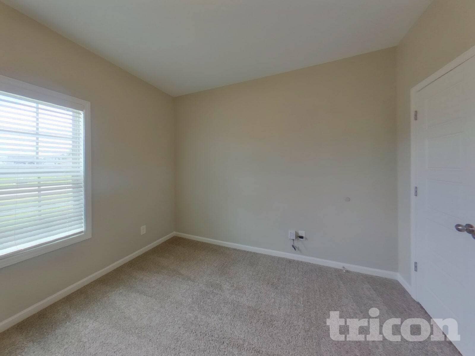 Building Photo - 817 Ellyson Dr