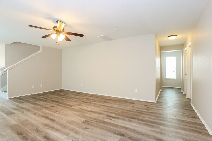 Building Photo - 11410 Flying Geese Ln