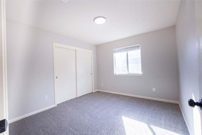 Building Photo - 1039 N Teal Estates Cir