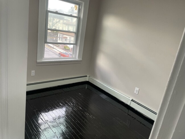 Building Photo - 575 Stuyvesant Ave