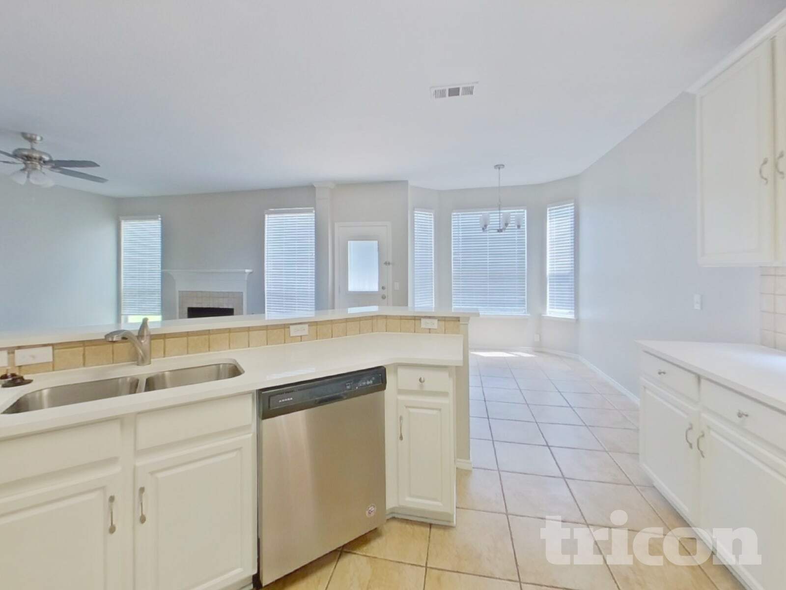 Building Photo - 4504 Vista Meadows Dr