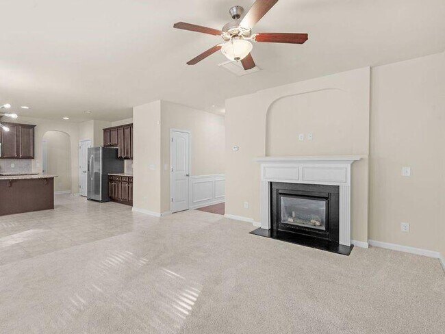 Building Photo - 2325 Braelin Loop