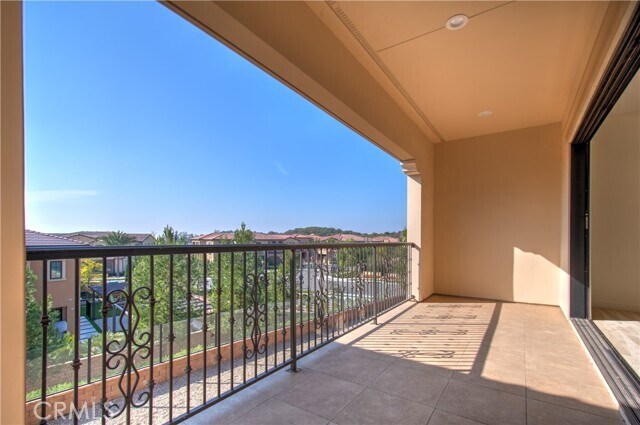 Building Photo - 120 Nest Pine