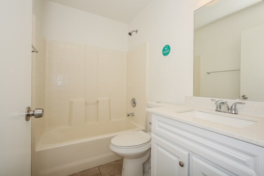 Building Photo - 5127 Mineral Lake Dr