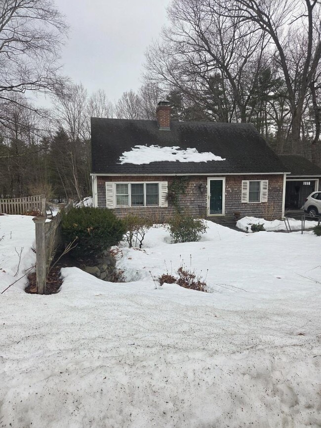 Building Photo - 8 Woodknoll Dr