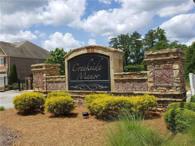 Building Photo - 805 Pleasant Hill Rd