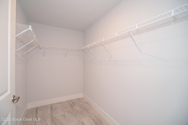 Building Photo - 1241 Platt Ave SW