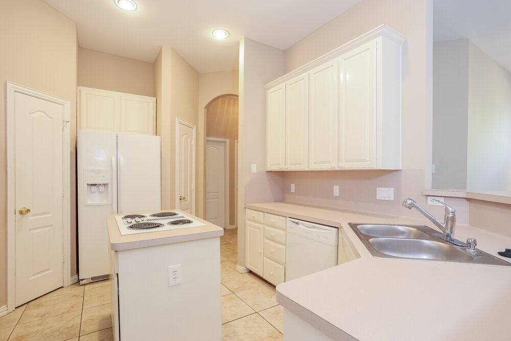 Building Photo - 863 Sonora Ln