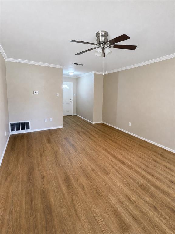 Building Photo - 1105 Green Meadow Dr