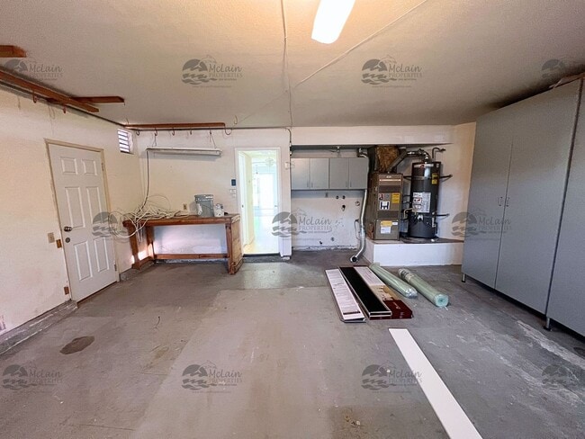 Building Photo - Two Story 3BD/2.5BA Home In Carmel Valley