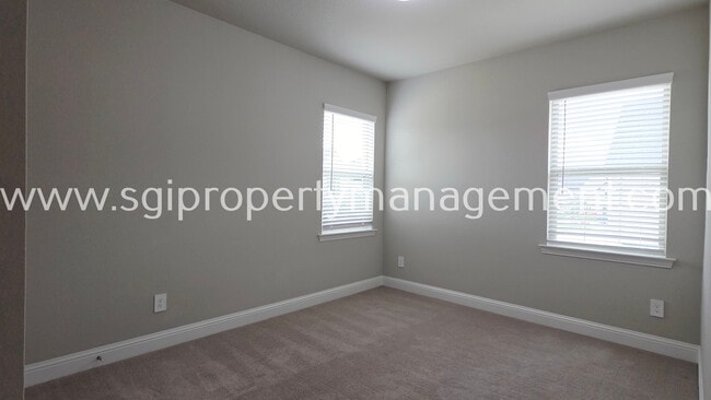 Building Photo - 12976 Rockham Ln