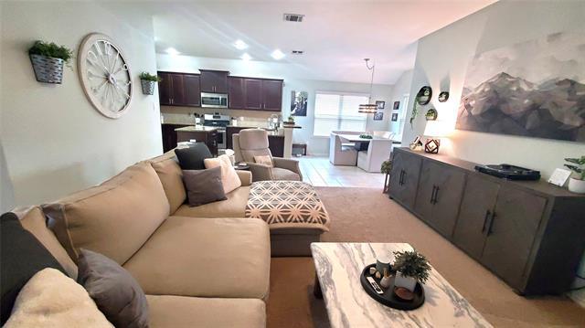 Building Photo - 1020 Lake Meadow Ln