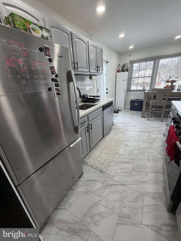 Building Photo - 15309 Alan Dr