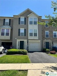 Building Photo - 118 Knollwood Dr