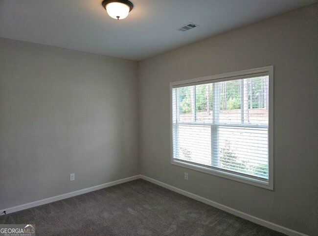 Building Photo - 345 Rising Star Rd