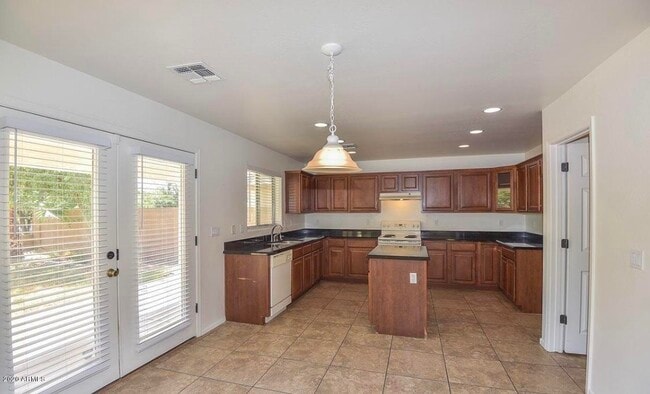 Building Photo - 11383 N 161st Ln