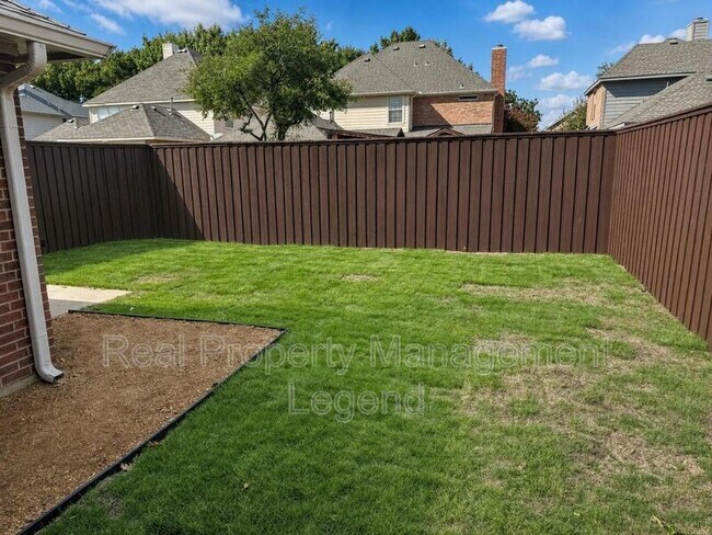 Building Photo - 9518 Prestmont Pl