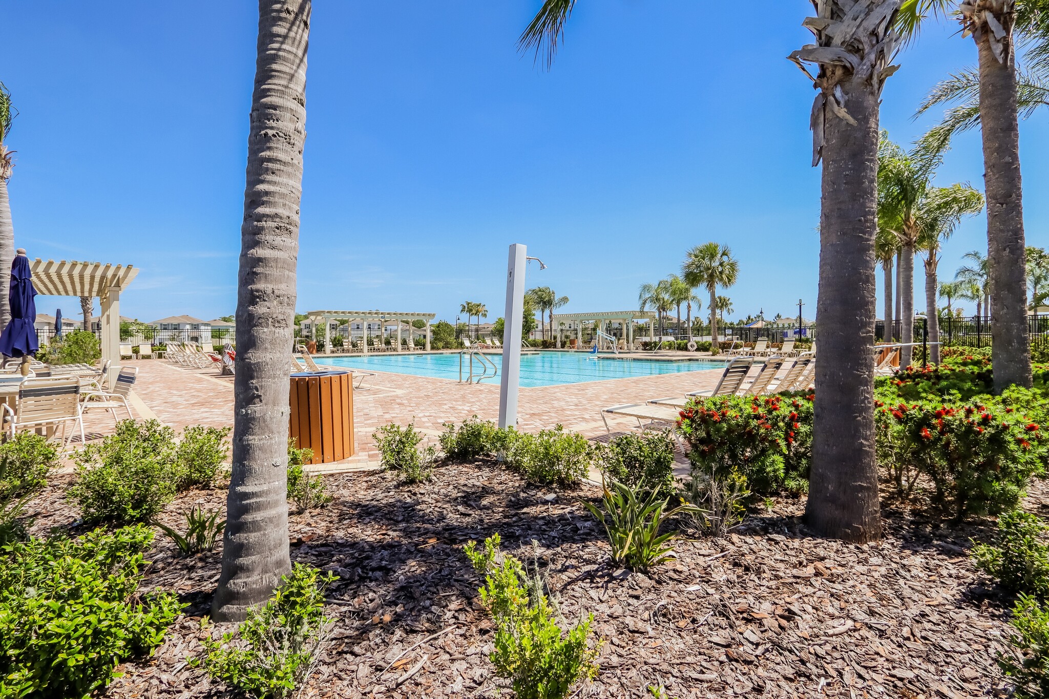 Building Photo - 15394 Sweet Springs Bend