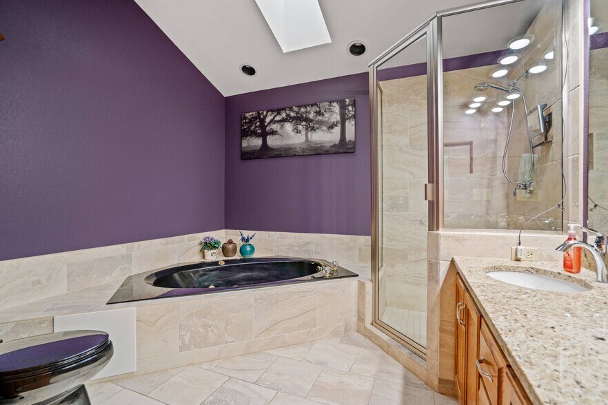 Building Photo - N53W16142 Waldens Pass