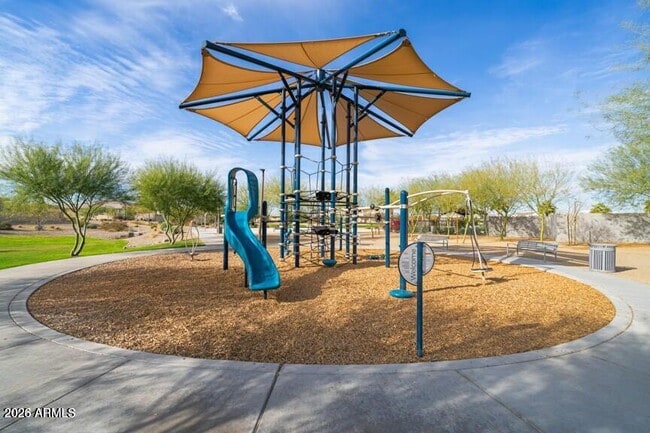 Building Photo - 8914 W Palo Verde Dr