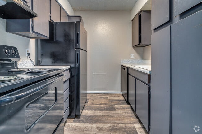 23 East - Kitchen - 23 East Apartments