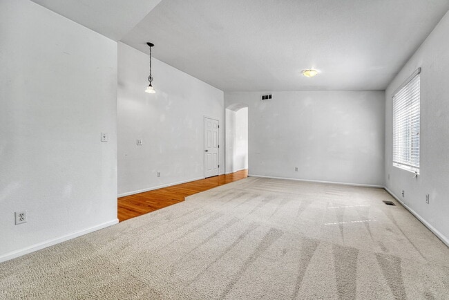 Building Photo - $2,795.00, 4-bed, 3-bath, 2175 sq ft ranch...