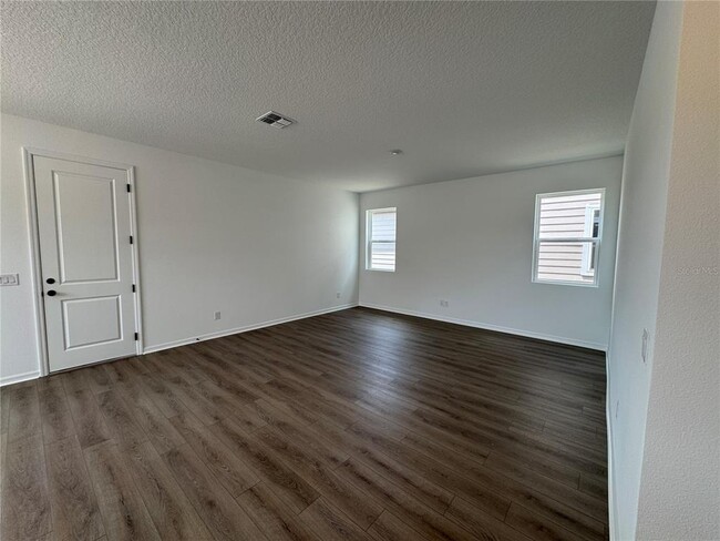 Building Photo - 2479 Zuni Rd