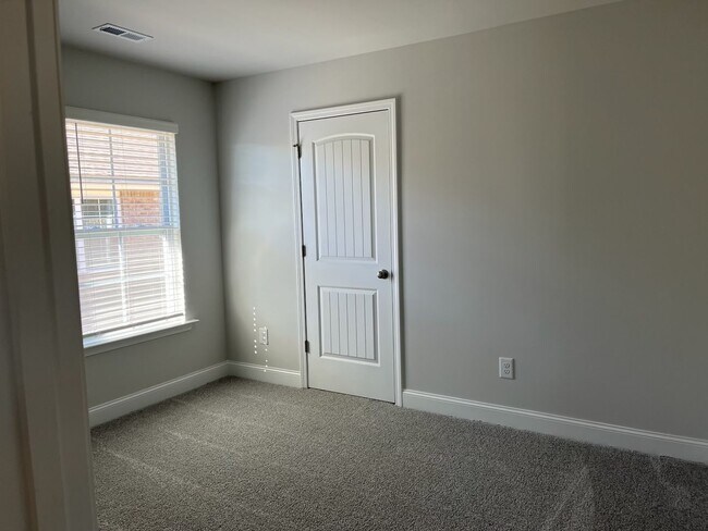 Building Photo - MADISON City Schools! MOVE IN READY NEW 4BR