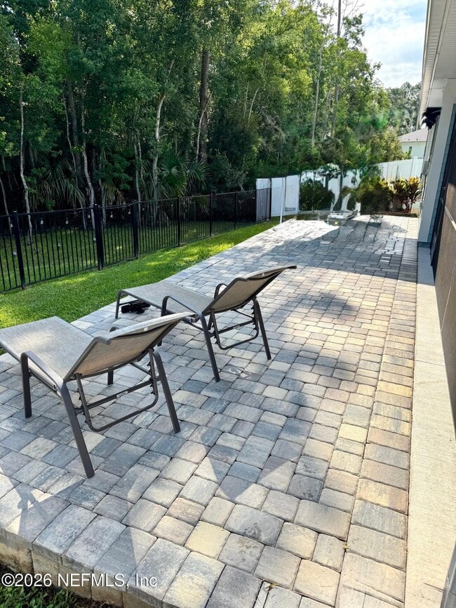 Building Photo - 163 Pine Forest Ct