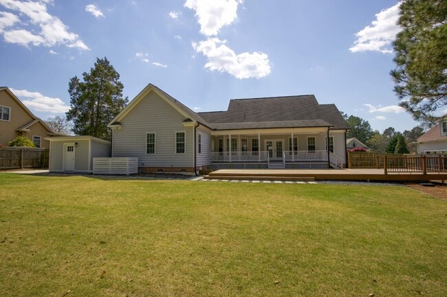 Building Photo - "Spacious and Inviting 2620 sq. ft. Home i...