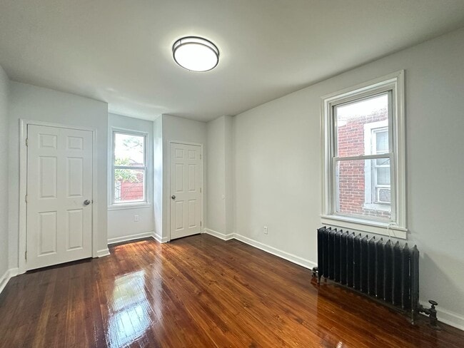 Building Photo - 5726 Pemberton St