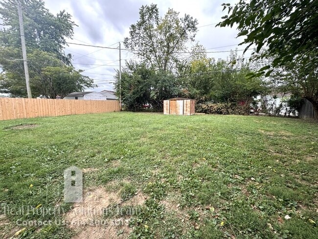 Primary Photo - 5141 Fairlane Rd